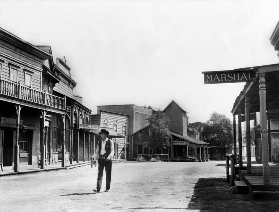 A la hora señalada : Foto