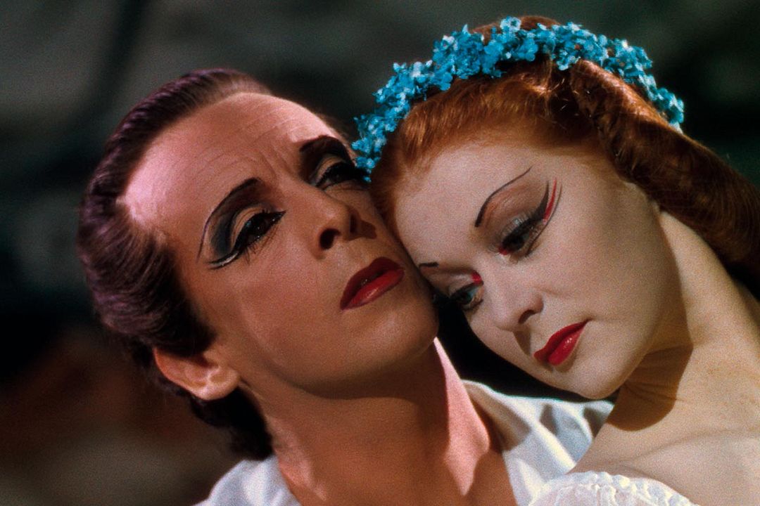 Las zapatillas rojas : Foto