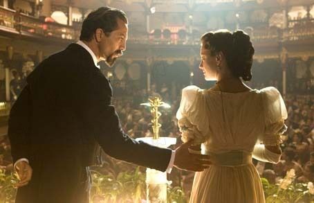 El amor en los tiempos del cólera : Foto Mike Newell, Benjamin Bratt