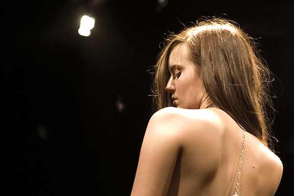 Búsqueda implacable : Foto Maggie Grace, Pierre Morel