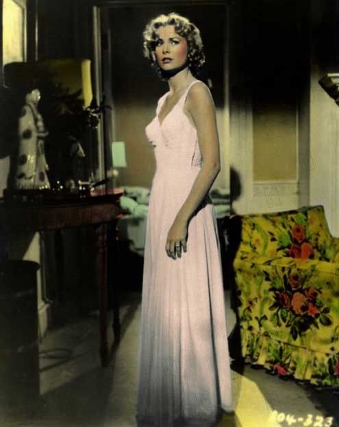 Con M de Muerte : Foto Alfred Hitchcock