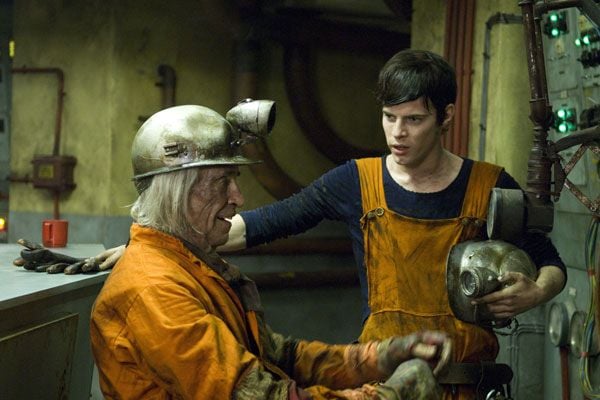 Ember: La ciudad perdida : Foto Gil Kenan, Harry Treadaway