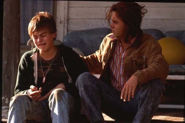 ¿A quién ama Gilbert Grape? : Foto Johnny Depp, Leonardo DiCaprio