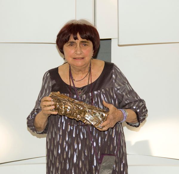 Las playas de Agnès : Cobertura de revista Agnès Varda