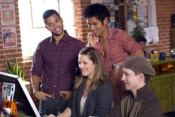 A él no le gustas tanto : Foto Drew Barrymore, Leonardo Nam, Ken Kwapis