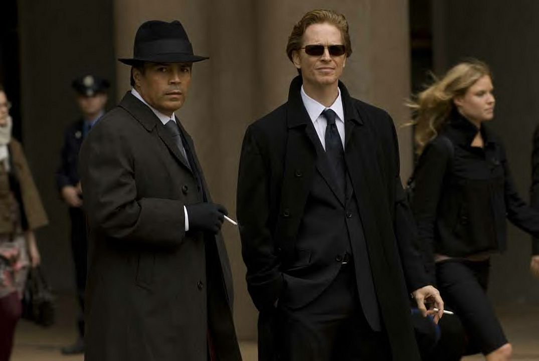 Foto Eric Stoltz, Esai Morales