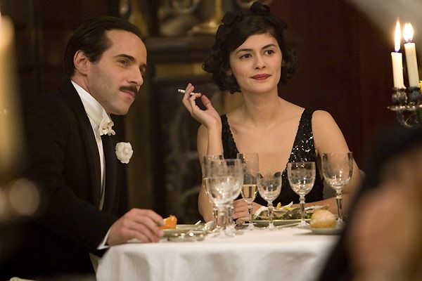 Coco antes de Chanel : Foto Alessandro Nivola