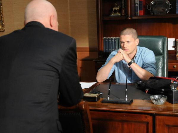 Foto Leon Russom, Wentworth Miller