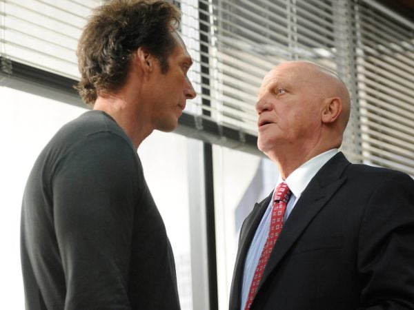 Foto Leon Russom, William Fichtner