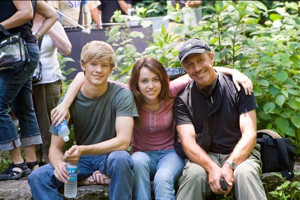 Hannah Montana - La película : Foto Miley Cyrus, Peter Chelsom