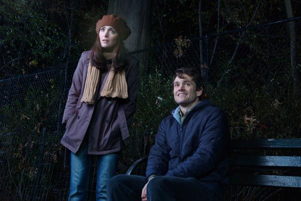 Adam : Foto Max Mayer, Hugh Dancy