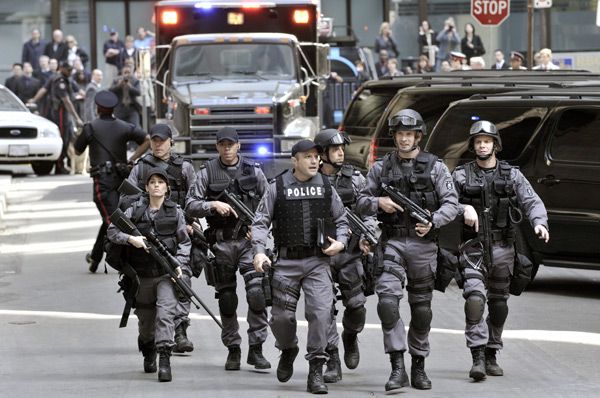 Foto Michael Cram, Amy Jo Johnson, Hugh Dillon