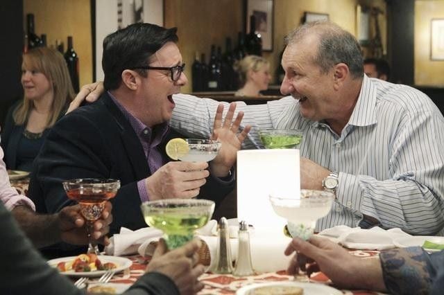 Modern Family : Foto Ed O'Neill, Nathan Lane