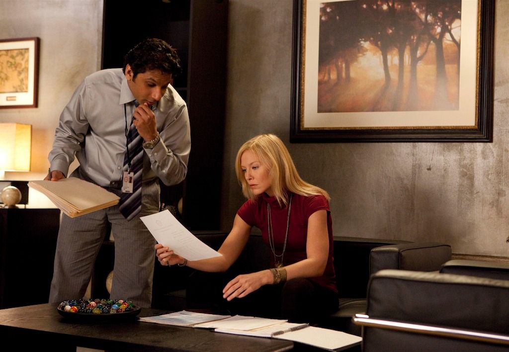 Foto Kelli Giddish, Ravi Patel