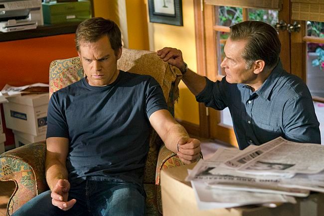 Dexter : Foto James Remar, Michael C. Hall