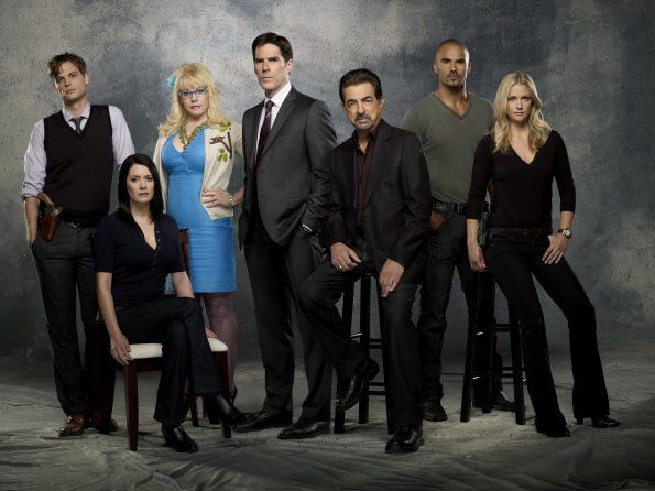 Foto Matthew Gray Gubler, Joe Mantegna, Kirsten Vangsness, Paget Brewster