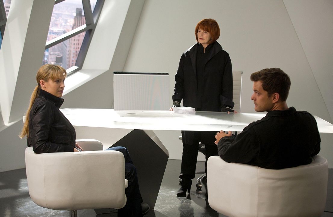 Foto Anna Torv, Joshua Jackson