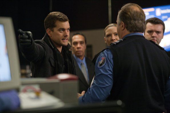 Fringe : Foto Anna Torv, Joshua Jackson