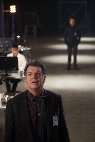Fringe : Foto John Noble