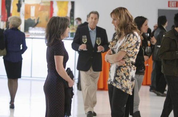 Cinco hermanos : Foto Rachel Griffiths, Beau Bridges