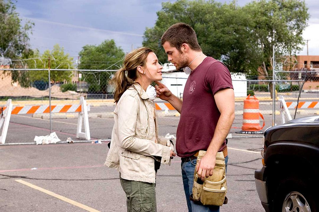 Portadores : Foto Chris Pine, Piper Perabo