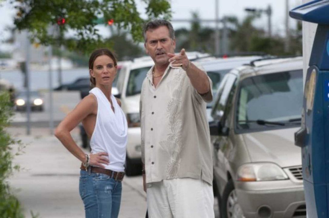 Foto Gabrielle Anwar, Bruce Campbell