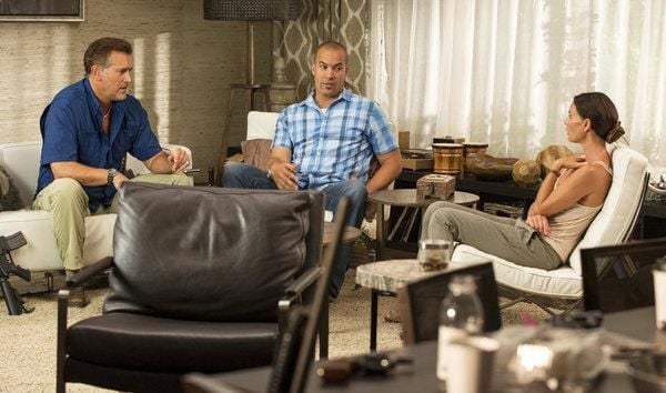 Foto Gabrielle Anwar, Bruce Campbell