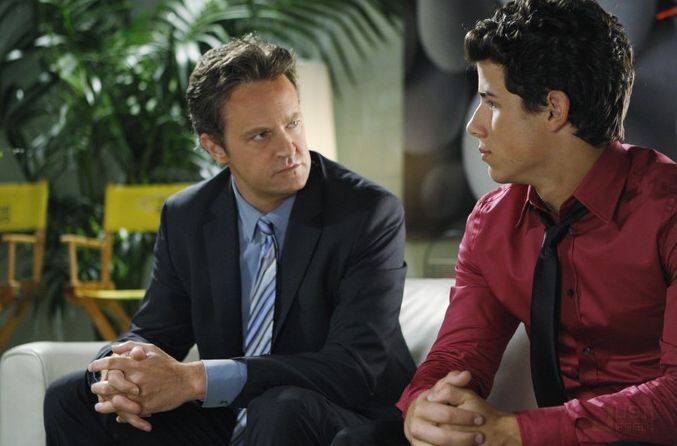 Mr. Sunshine : Foto Nick Jonas, Matthew Perry