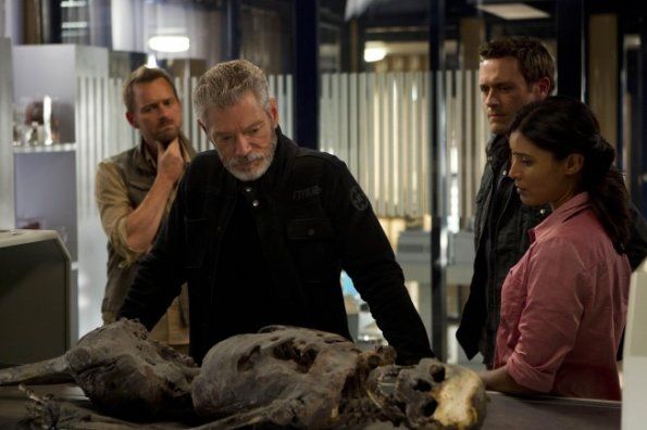 Foto Shelley Conn, Jason O'Mara, Stephen Lang