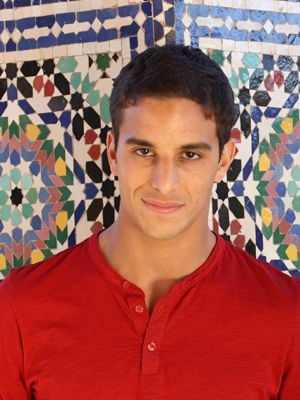 Cobertura de revista Alaa Safi