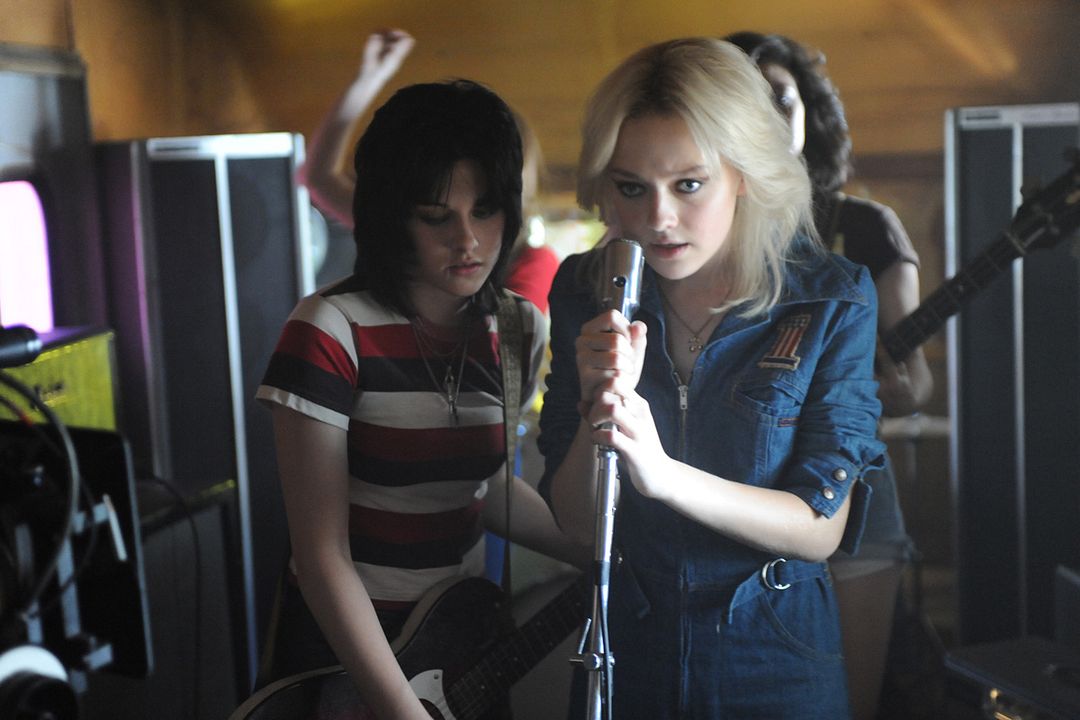 Foto Floria Sigismondi, Dakota Fanning, Kristen Stewart