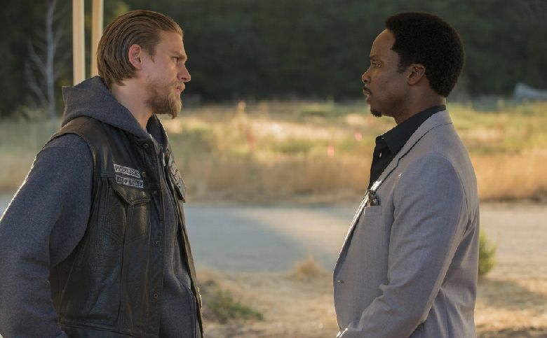 Hijos de la anarquía : Foto Charlie Hunnam, Harold Perrineau