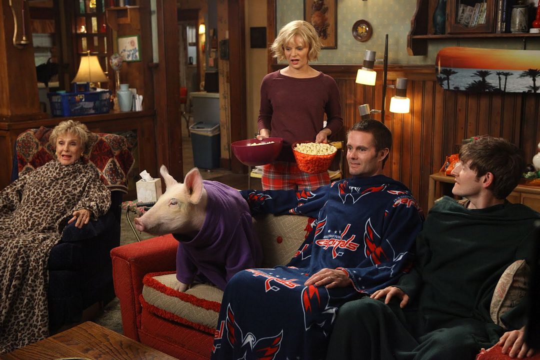 Foto Garret Dillahunt, Martha Plimpton, Cloris Leachman