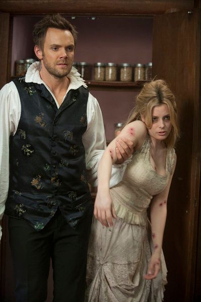 Community : Foto Joel McHale, Gillian Jacobs