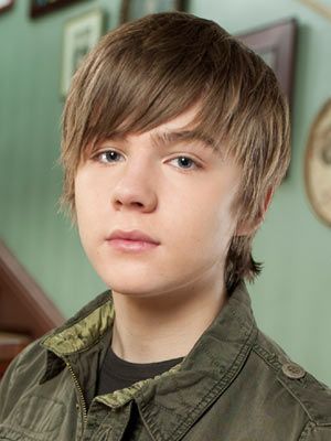 Póster Miles Heizer