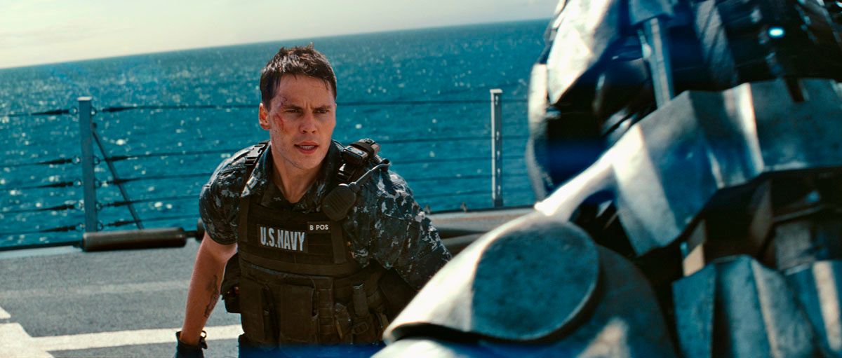 Battleship: Batalla Naval : Foto Taylor Kitsch