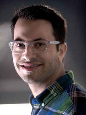 Póster Edward Kitsis
