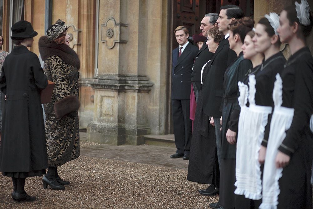 Downton Abbey : Póster Dan Stevens, Siobhan Finneran, Jim Carter, Shirley MacLaine, Rob James-Collier, Phyllis Logan, Penelope Wilton