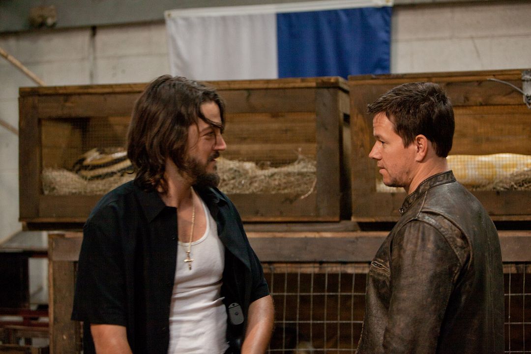 Foto Mark Wahlberg, Diego Luna