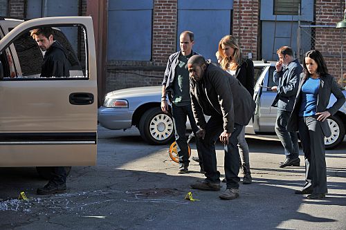 Criminal Minds: Suspect Behavior : Foto Matt Ryan, Beau Garrett, Janeane Garofalo, Michael Kelly, Forest Whitaker