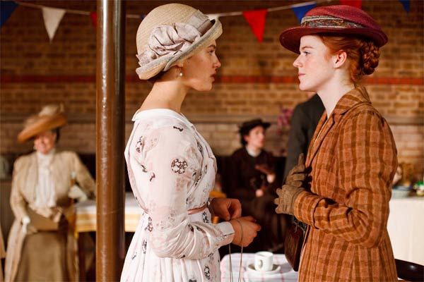 Foto Rose Leslie, Jessica Brown Findlay, Maggie Smith