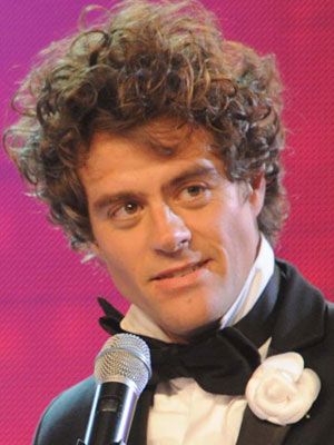 Póster Mike Amigorena