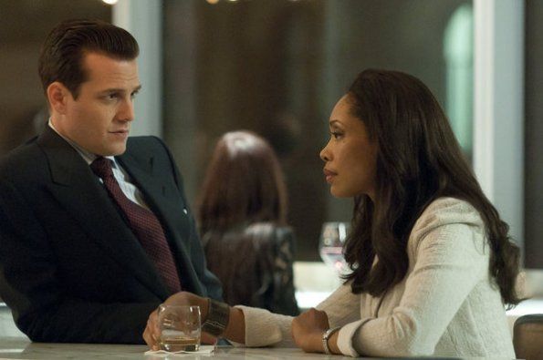 Suits : Foto Gabriel Macht, Gina Torres