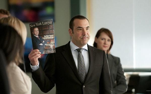 Suits : Foto Rick Hoffman