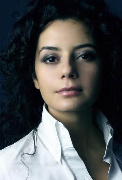 Póster Zeynep Köse