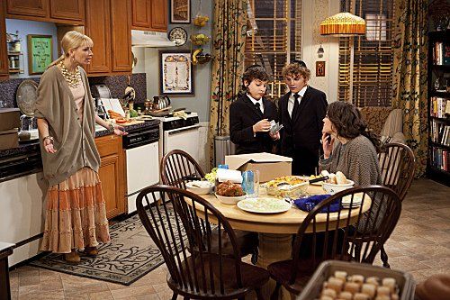 2 Broke Girls : Foto Kat Dennings