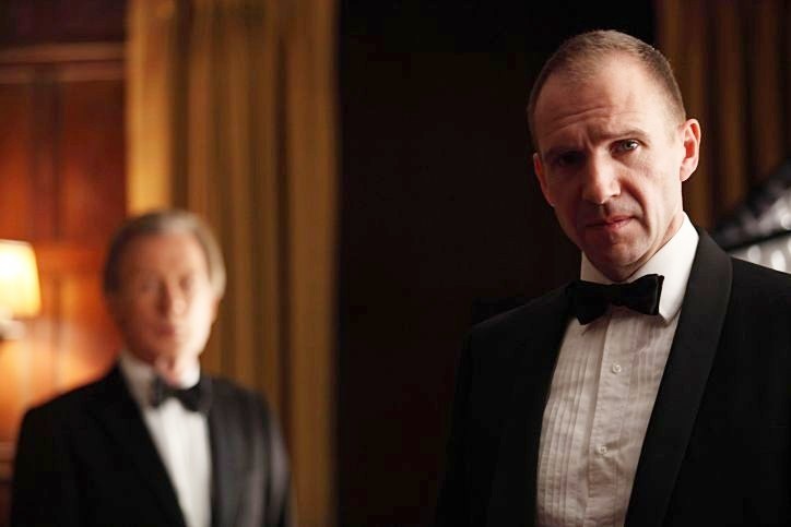 Page Eight : Foto Ralph Fiennes