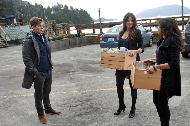 Foto Jessica Parker Kennedy, Shelley Hennig