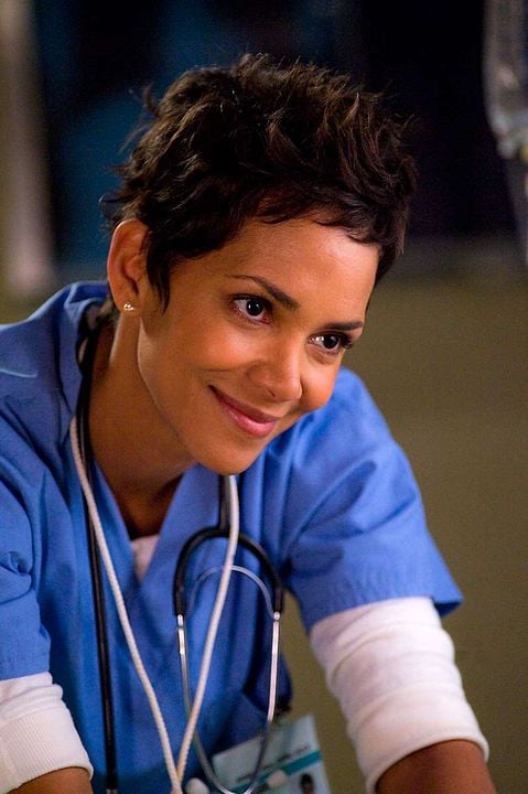 Año nuevo : Foto Halle Berry