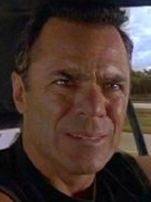 Póster John Cenatiempo